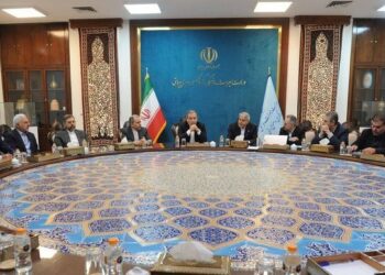  وزیر میراث‌فرهنگی، گردشگری و صنایع‌دستی : تشکیل کمیته مشترک میان وزارتخانه‌های میراث‌فرهنگی و امور خارجه برای توسعه همکاری‌ها یک ضرورت است