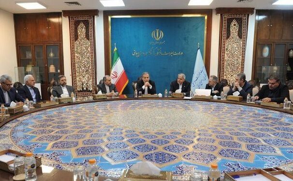  وزیر میراث‌فرهنگی، گردشگری و صنایع‌دستی : تشکیل کمیته مشترک میان وزارتخانه‌های میراث‌فرهنگی و امور خارجه برای توسعه همکاری‌ها یک ضرورت است